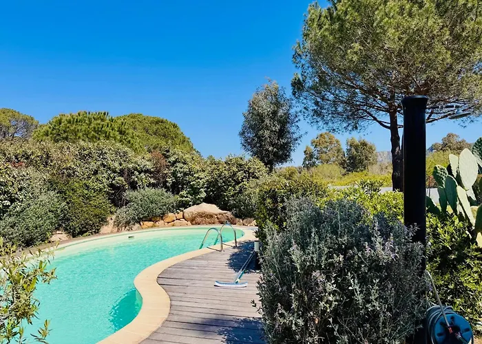 Adorable Route De Palombaggia