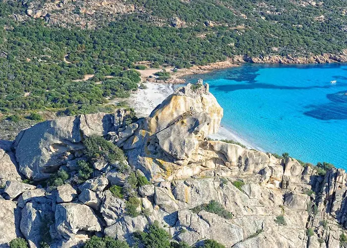 Adorable Route De Palombaggia